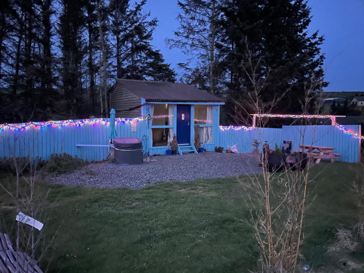 Bankhead Accommodation With Hot Tub Aberdeenshire Gamrie Exterior photo